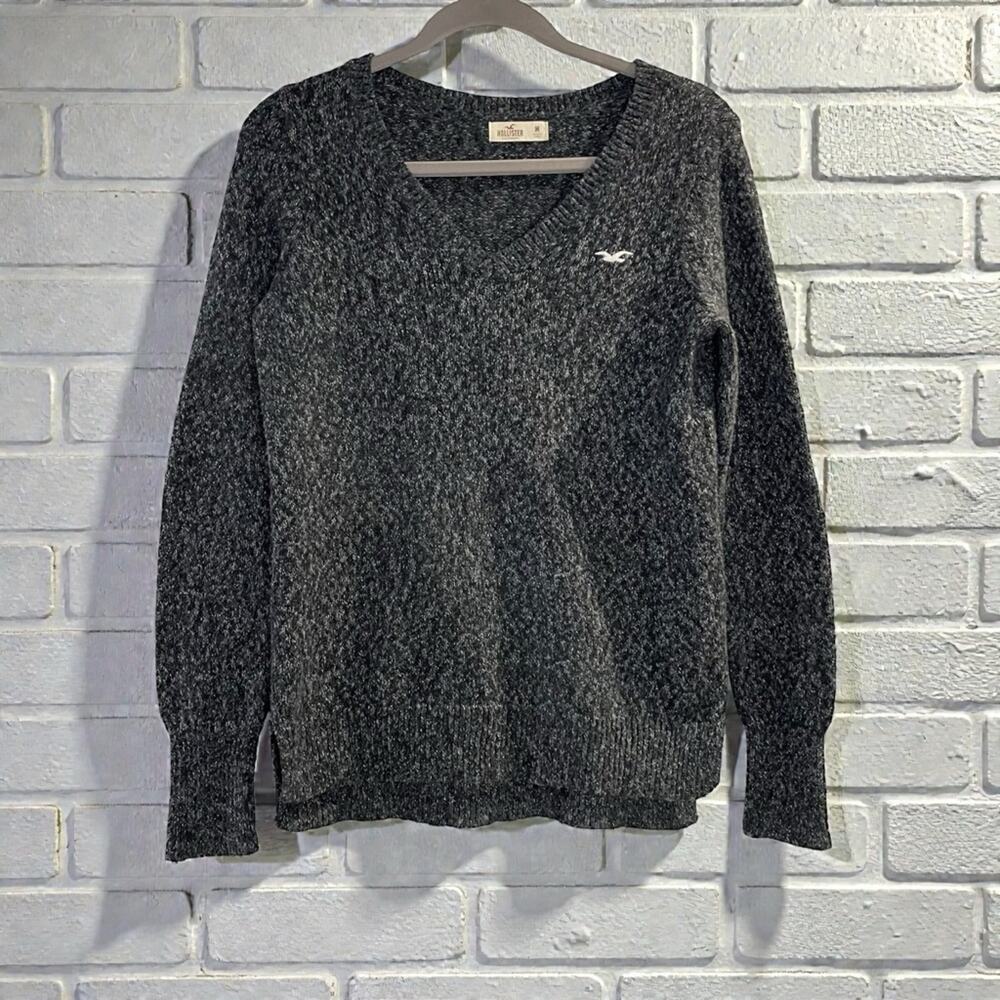 Hollister Charcoal Gray Marled V-Neck Knit Sweater Cozy Classic M